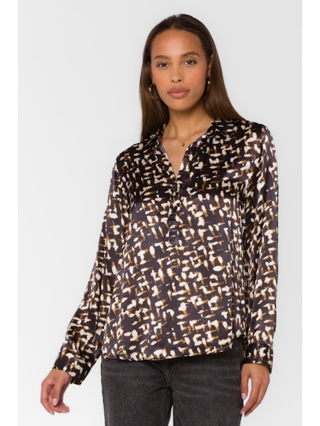 Benedita Long Sleeve Button Down